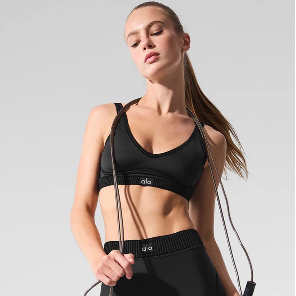 Alo Airlift Line Up Bra